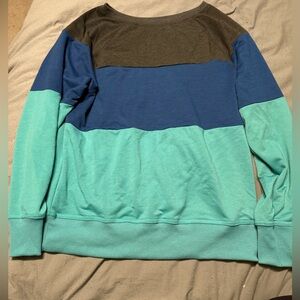 ❌SOLD❌ Multi color Amazon sweater